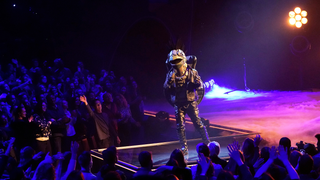 Hold the applause: How <i>Masked Singer</i> and <i>DWTS</i> are faking their audience crowds